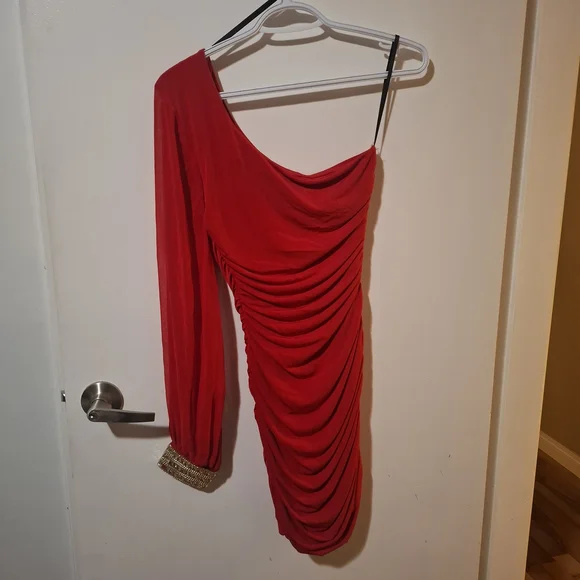 1006 Ruched One-Sleeve Mini Dress - Picture 2 of 5